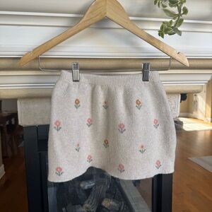 Cream Knit Fuzzy Floral Layering Skirt Girls 5T